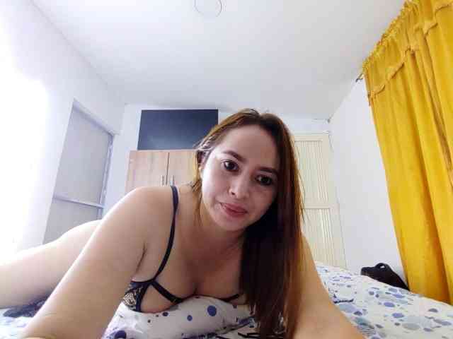MiaCampbell webcam