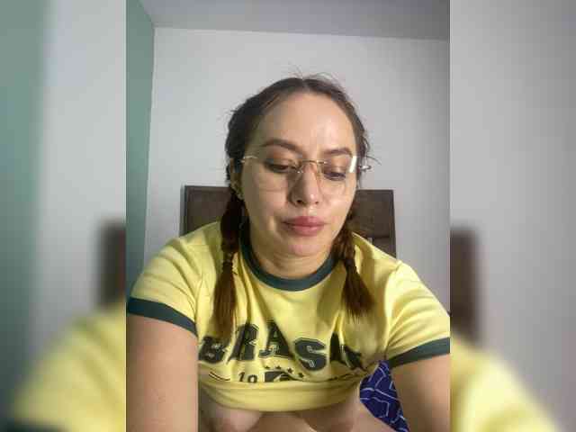 MiaCampbell