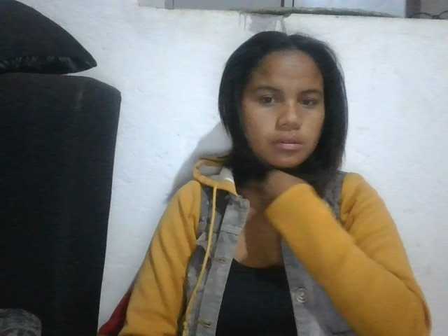 Mayahery live cam on BongaCams