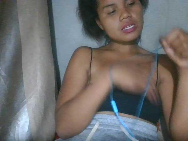 Mayahery live cam on BongaCams
