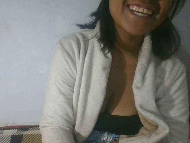 Mayahery live cam on BongaCams