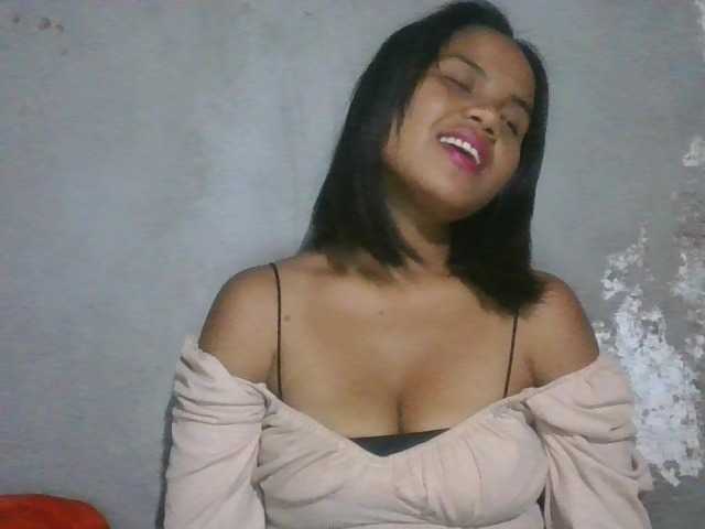 Mayahery live cam on BongaCams