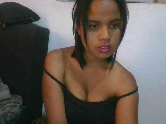 Modèle: Mayahery