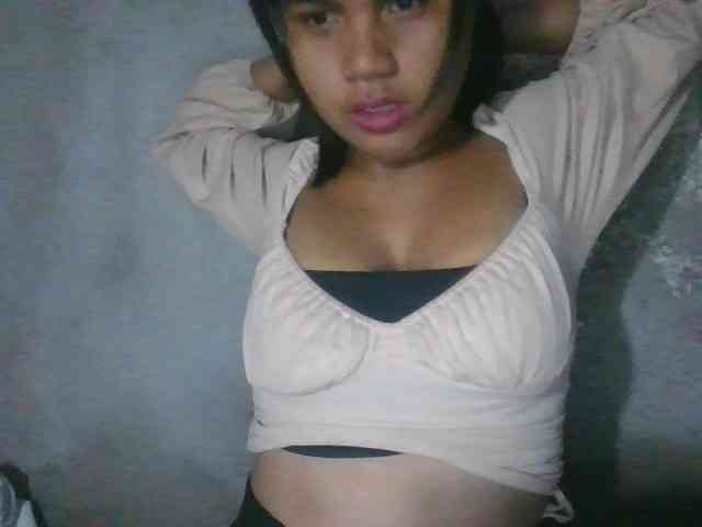 Modèle: Mayahery