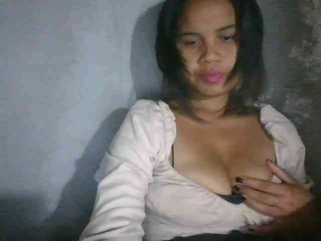 Modèle: Mayahery