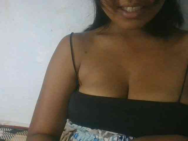 Modèle: Mayahery