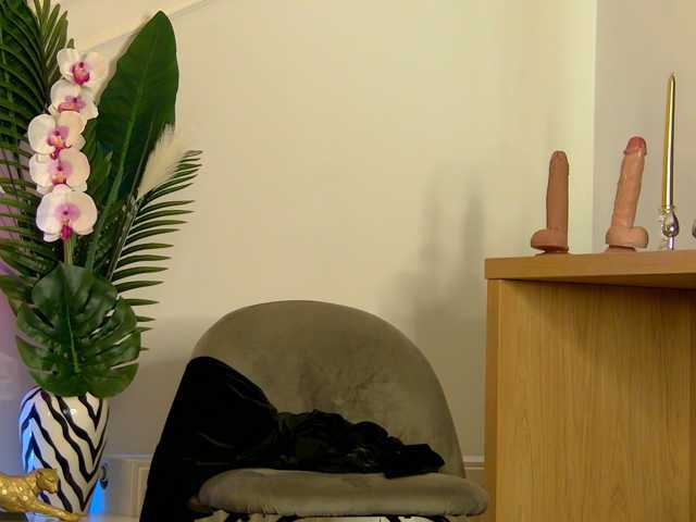 Arminaa live cam on BongaCams