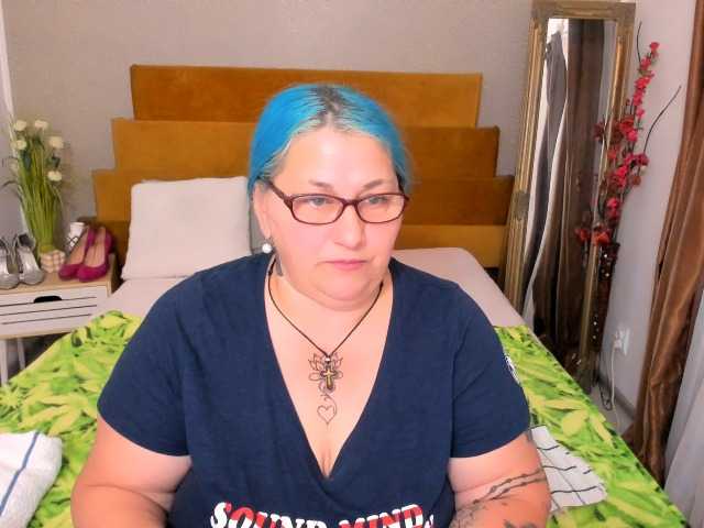 SweetBoobsM