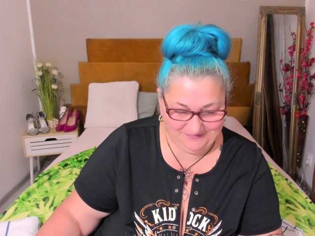 SweetBoobsM