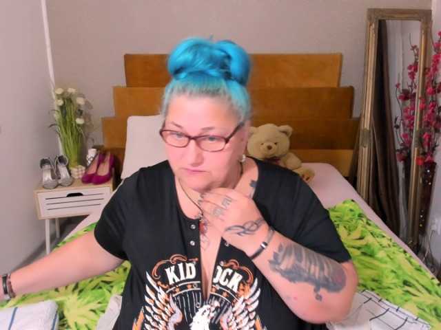 SweetBoobsM