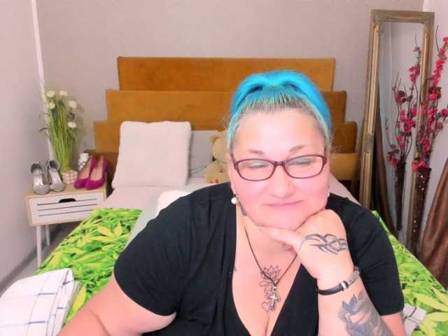 SweetBoobsM
