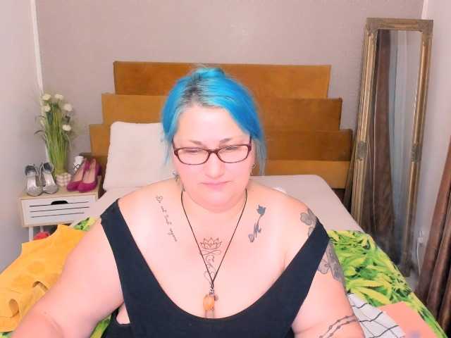 SweetBoobsM