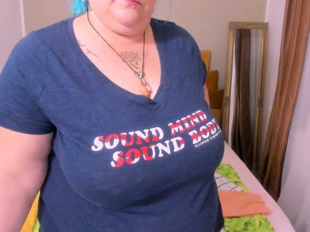SweetBoobsM