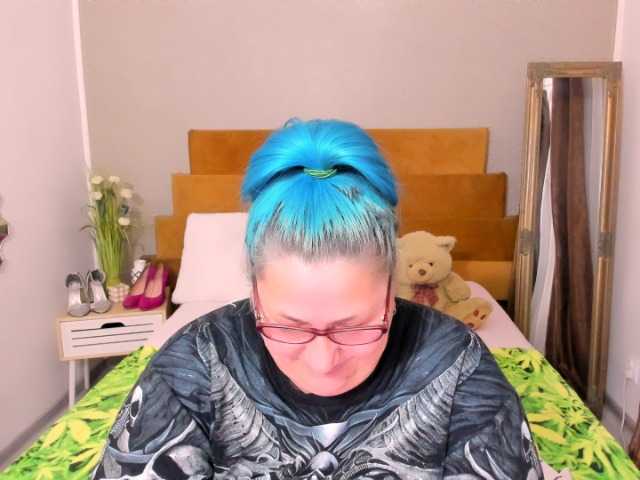 SweetBoobsM