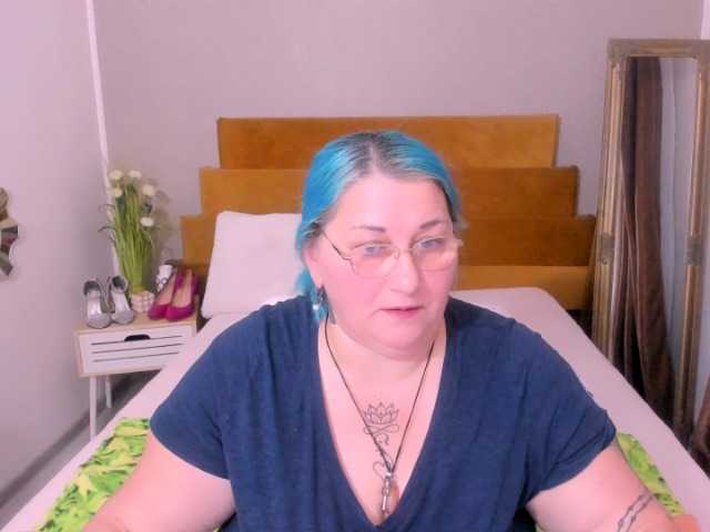 SweetBoobsM live cam on BongaCams