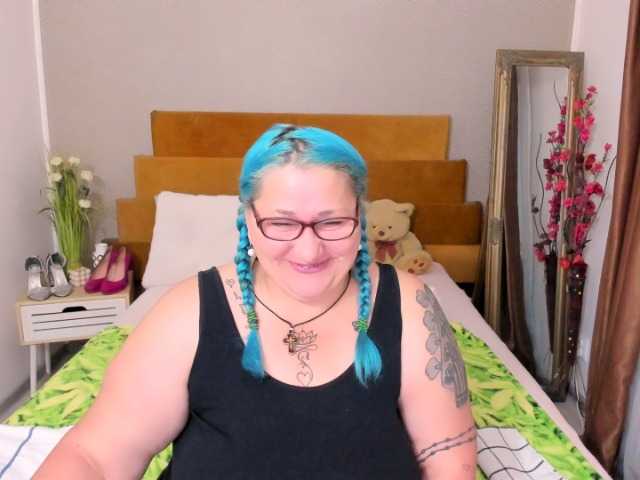 SweetBoobsM