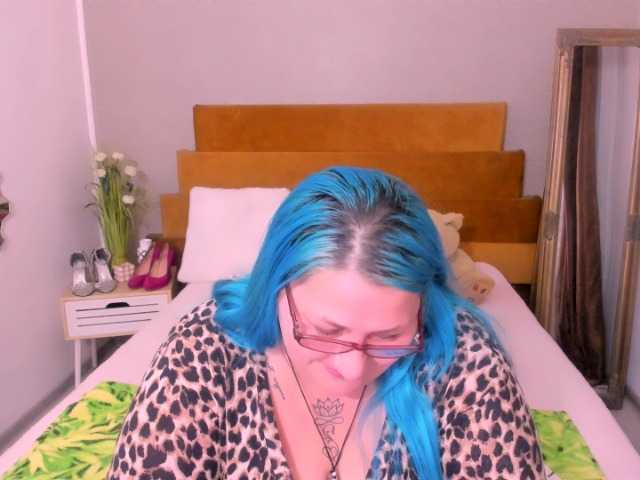 SweetBoobsM