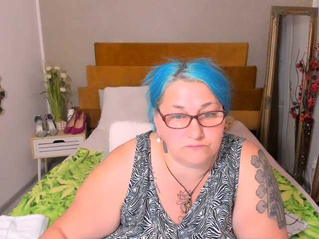 SweetBoobsM