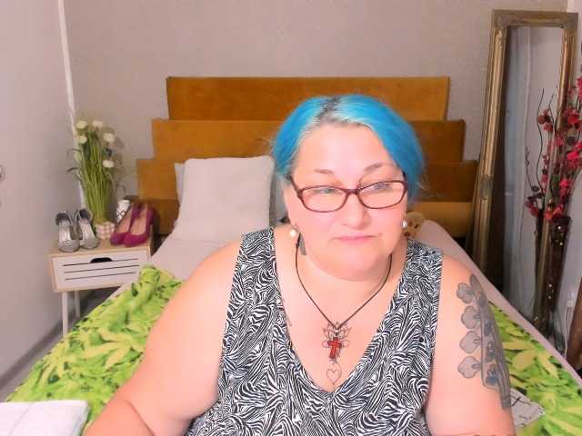 SweetBoobsM