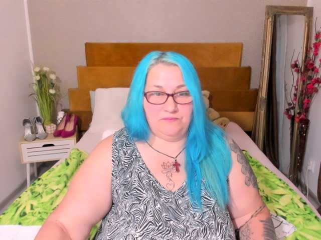 SweetBoobsM
