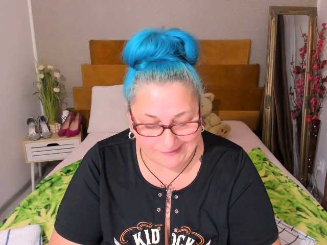 SweetBoobsM