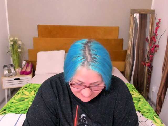 SweetBoobsM