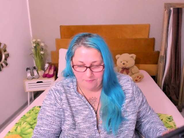 SweetBoobsM live cam on BongaCams