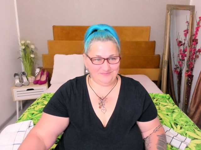SweetBoobsM