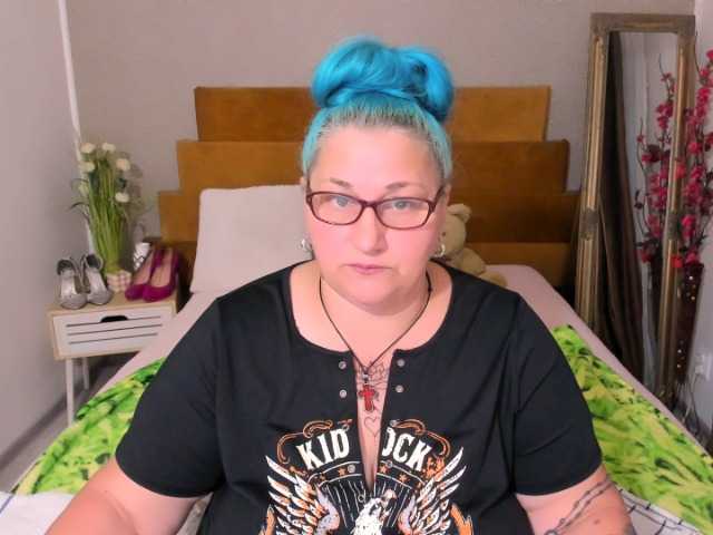 SweetBoobsM