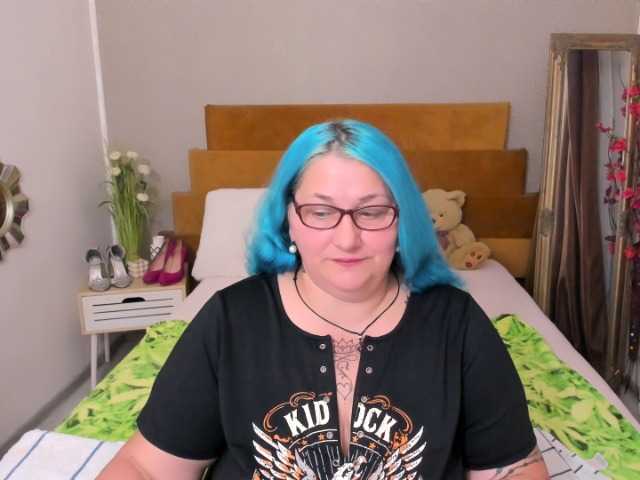 SweetBoobsM