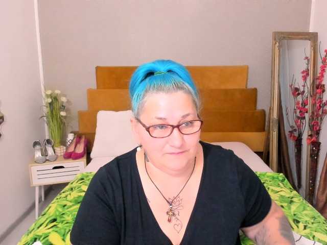 SweetBoobsM