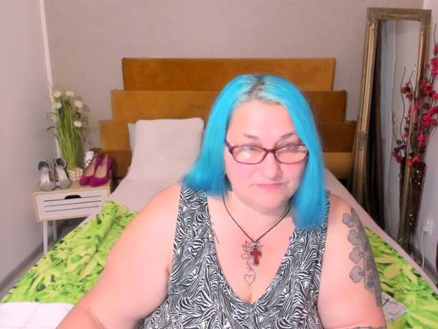 SweetBoobsM