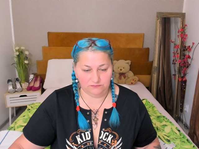 SweetBoobsM