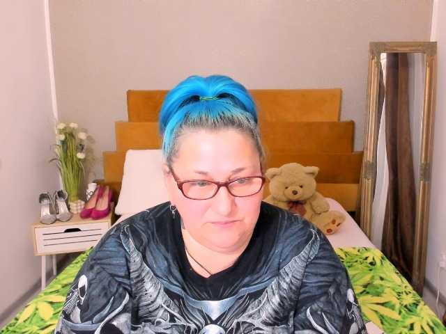 SweetBoobsM live cam on BongaCams