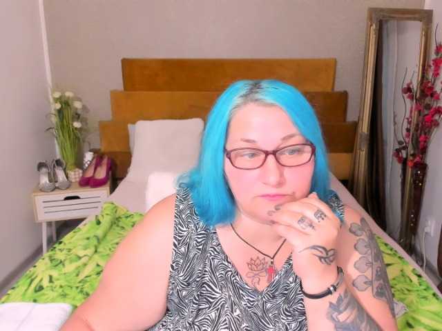 SweetBoobsM live cam on BongaCams