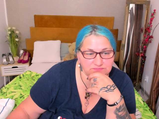SweetBoobsM