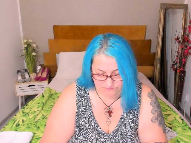 SweetBoobsM
