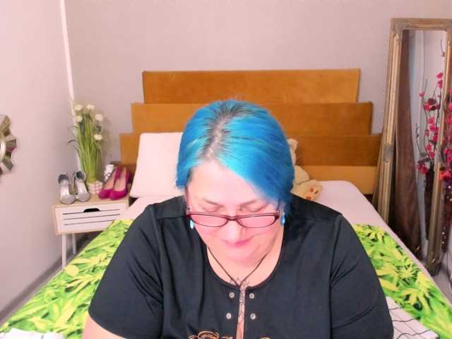SweetBoobsM