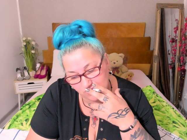 SweetBoobsM