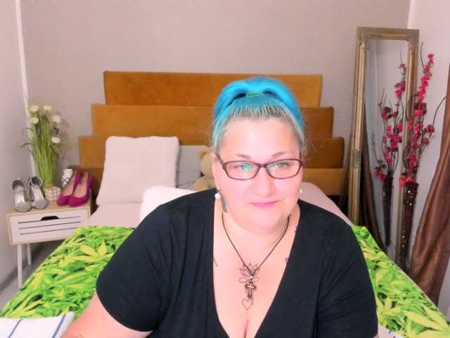 SweetBoobsM