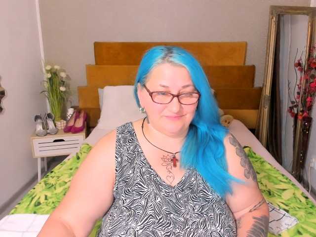 SweetBoobsM