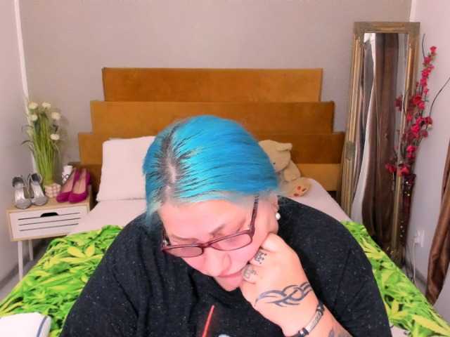SweetBoobsM