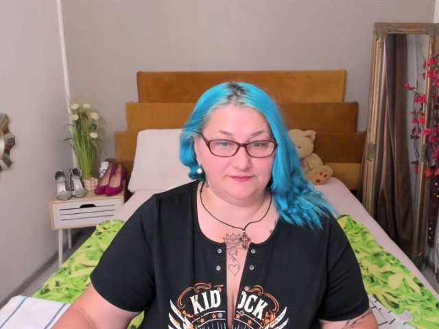 SweetBoobsM