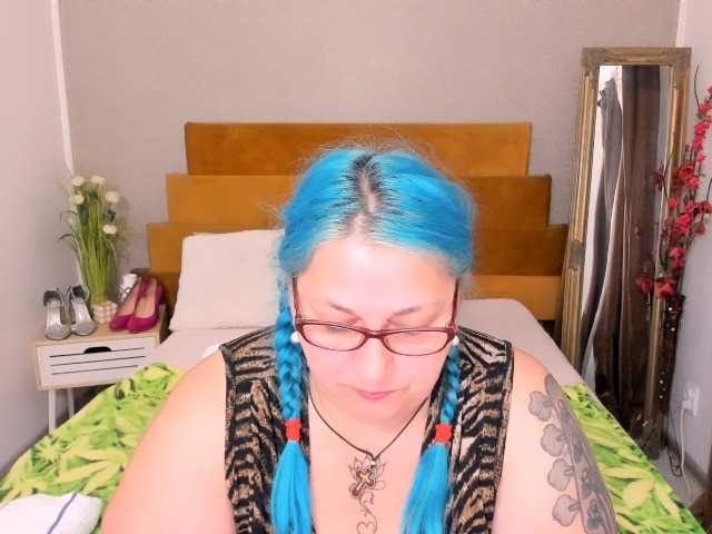 SweetBoobsM