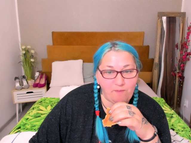 SweetBoobsM