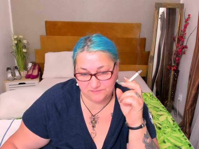 SweetBoobsM live cam on BongaCams