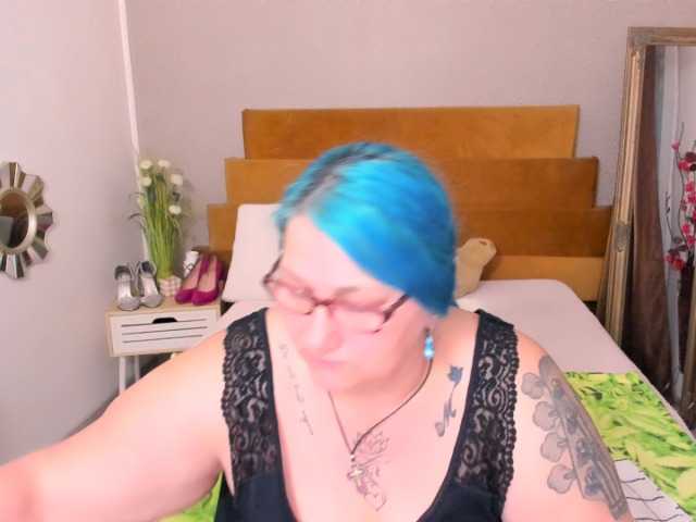 SweetBoobsM