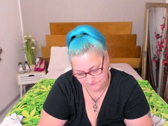 SweetBoobsM