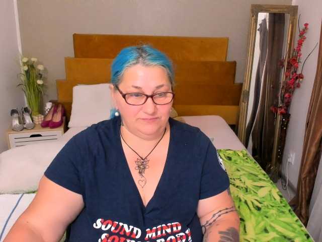 SweetBoobsM