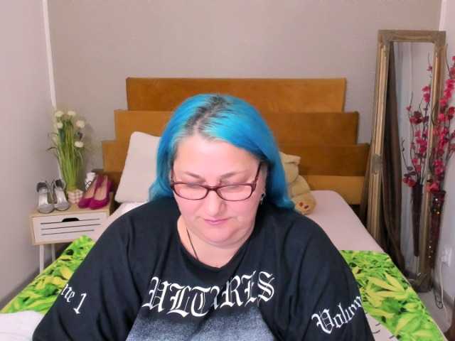 SweetBoobsM